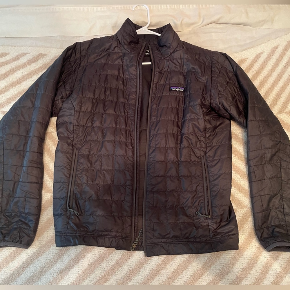 Patagonia Men's Charcoal Puffer Jacket